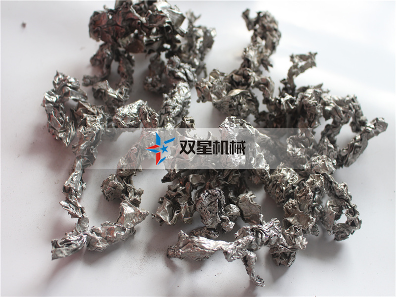 <a  target='_blank'><span>斷橋鋁破碎機</span></a>設(shè)備生產(chǎn)線粉碎效果