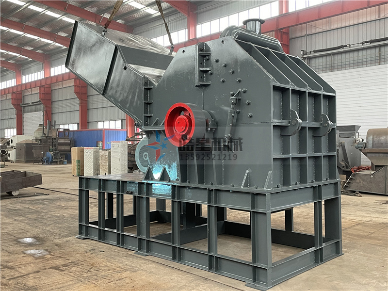 斷橋鋁破碎機設(shè)備展示