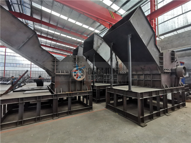 鋁合金破碎機(jī)生產(chǎn)車(chē)間